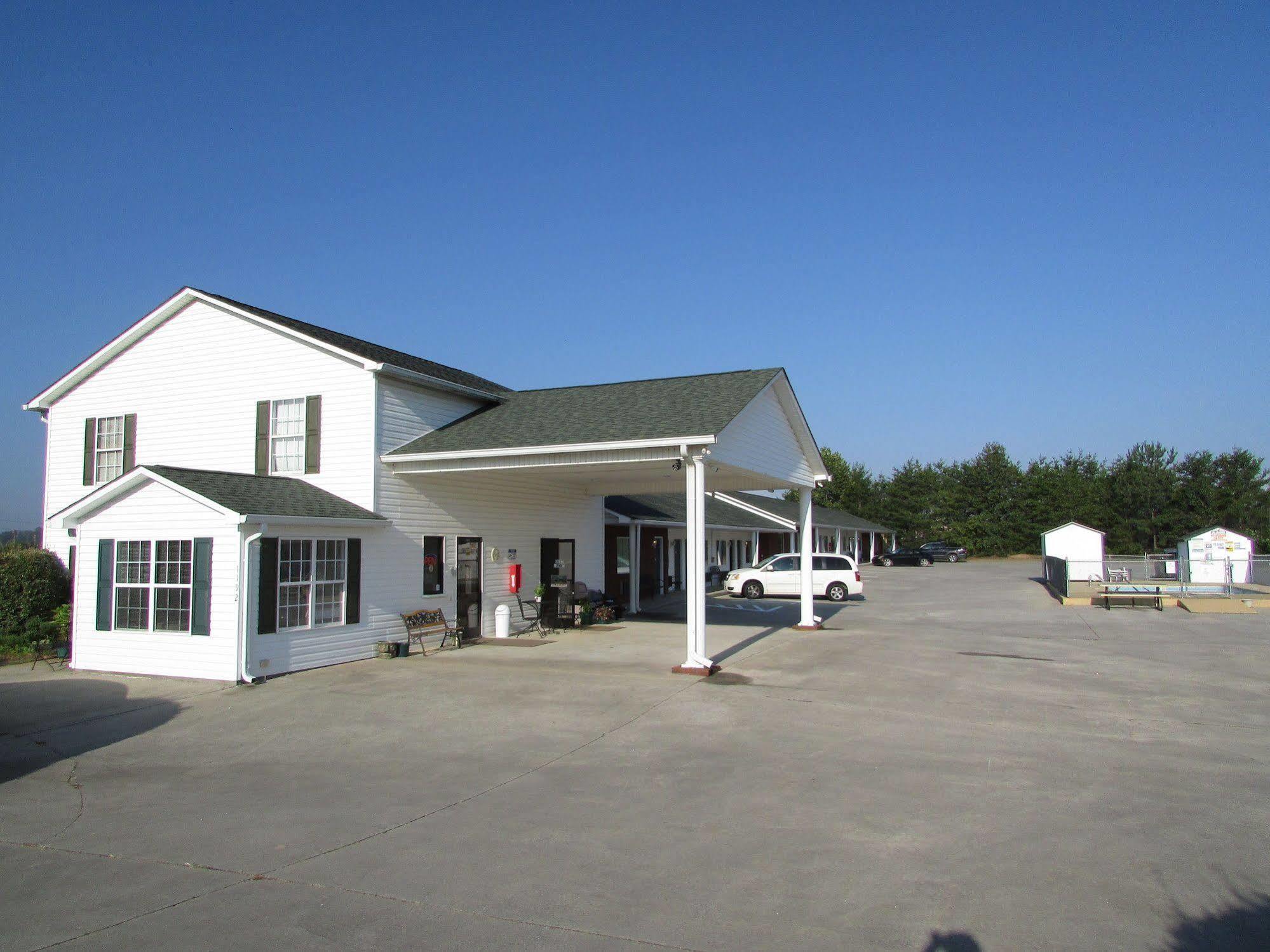 Douglas Inn&Suites, Blue Ridge, GA Extérieur photo